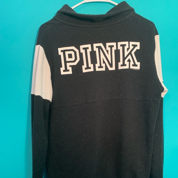 Half zip - Picture 2 of 2